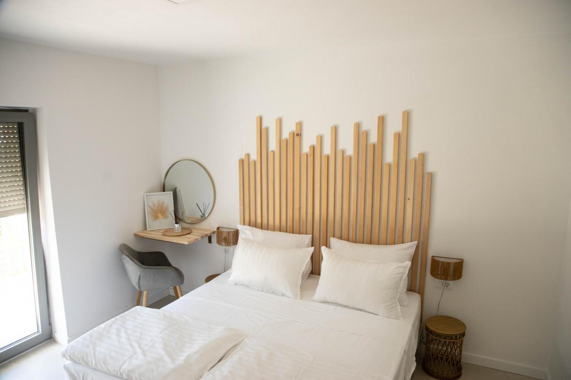 A-seven Apartment