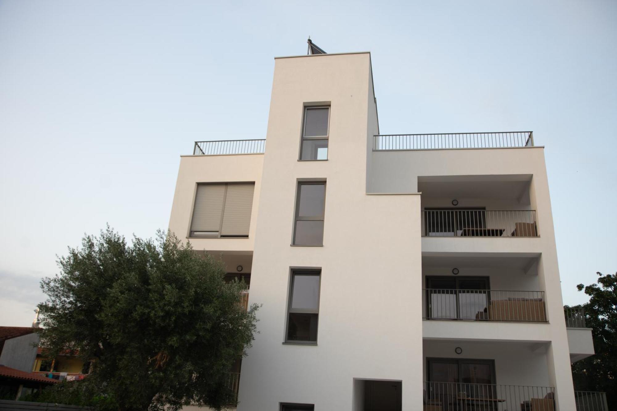 Apartment A-seven