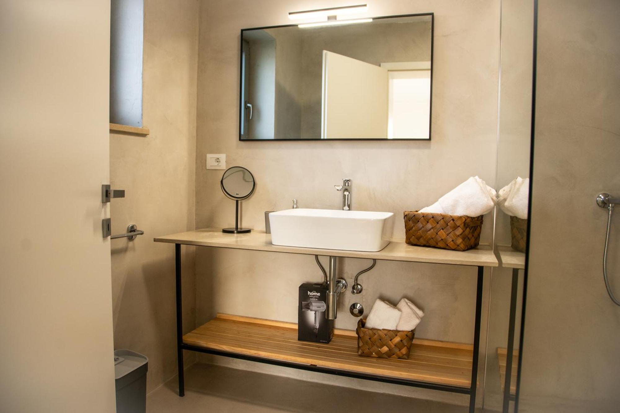 Apartment A-seven