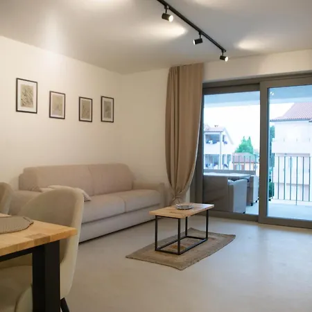 A-Seven Apartments Rovinj Exterior photo